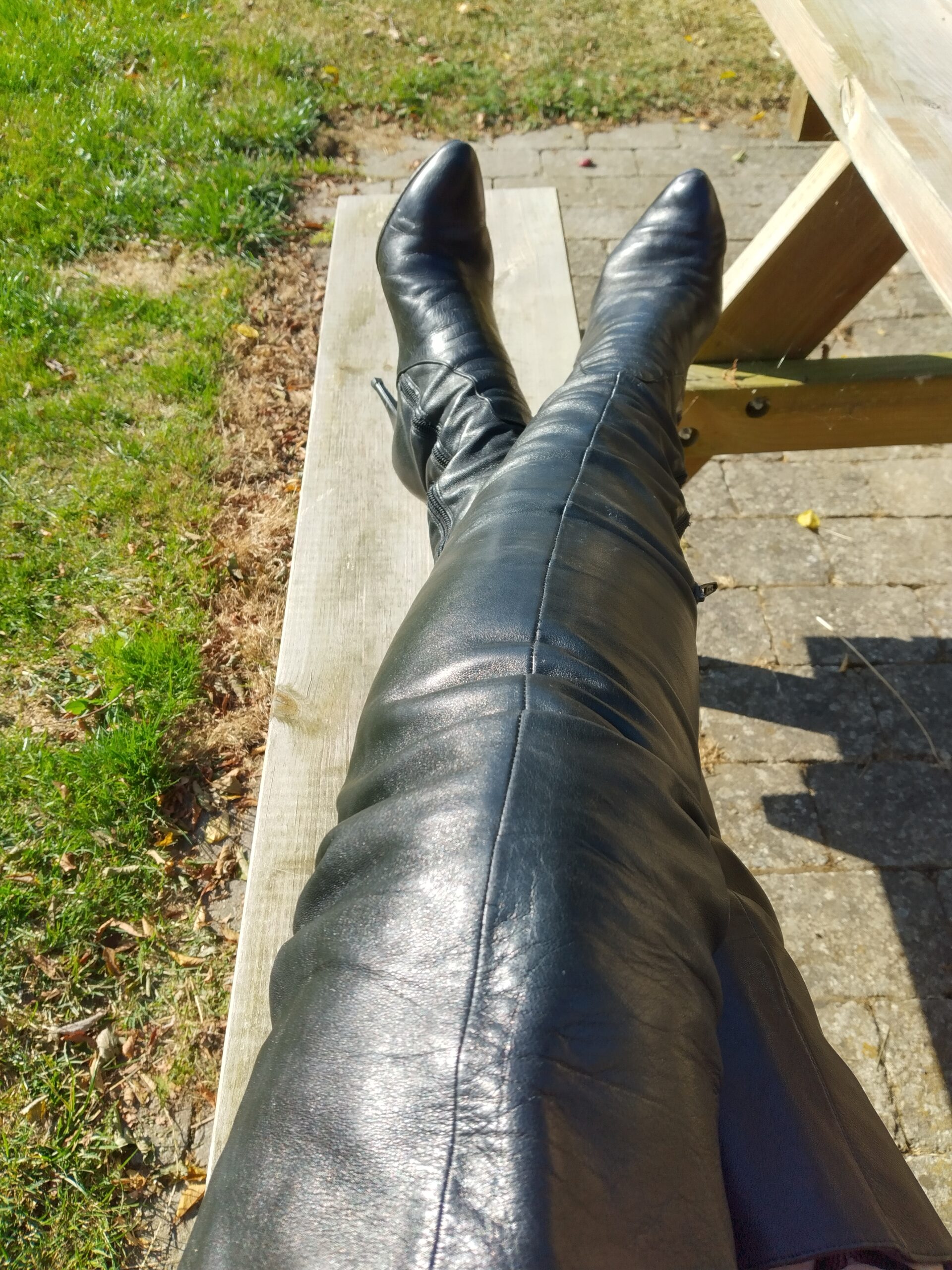 ✭✭✭JEG ER DIN DANSKE FRÆKKE STRENGE REJSELEDER I HELLERUP ✭✭✭