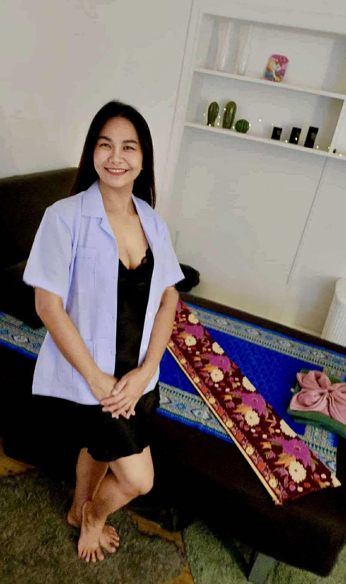 Vesterfyn-: Bedste Traditionelle Thaimassage ❤️ Ring 46 20 07 79 ❤️ BOOK 🐝🐝 = Smilende Thai P