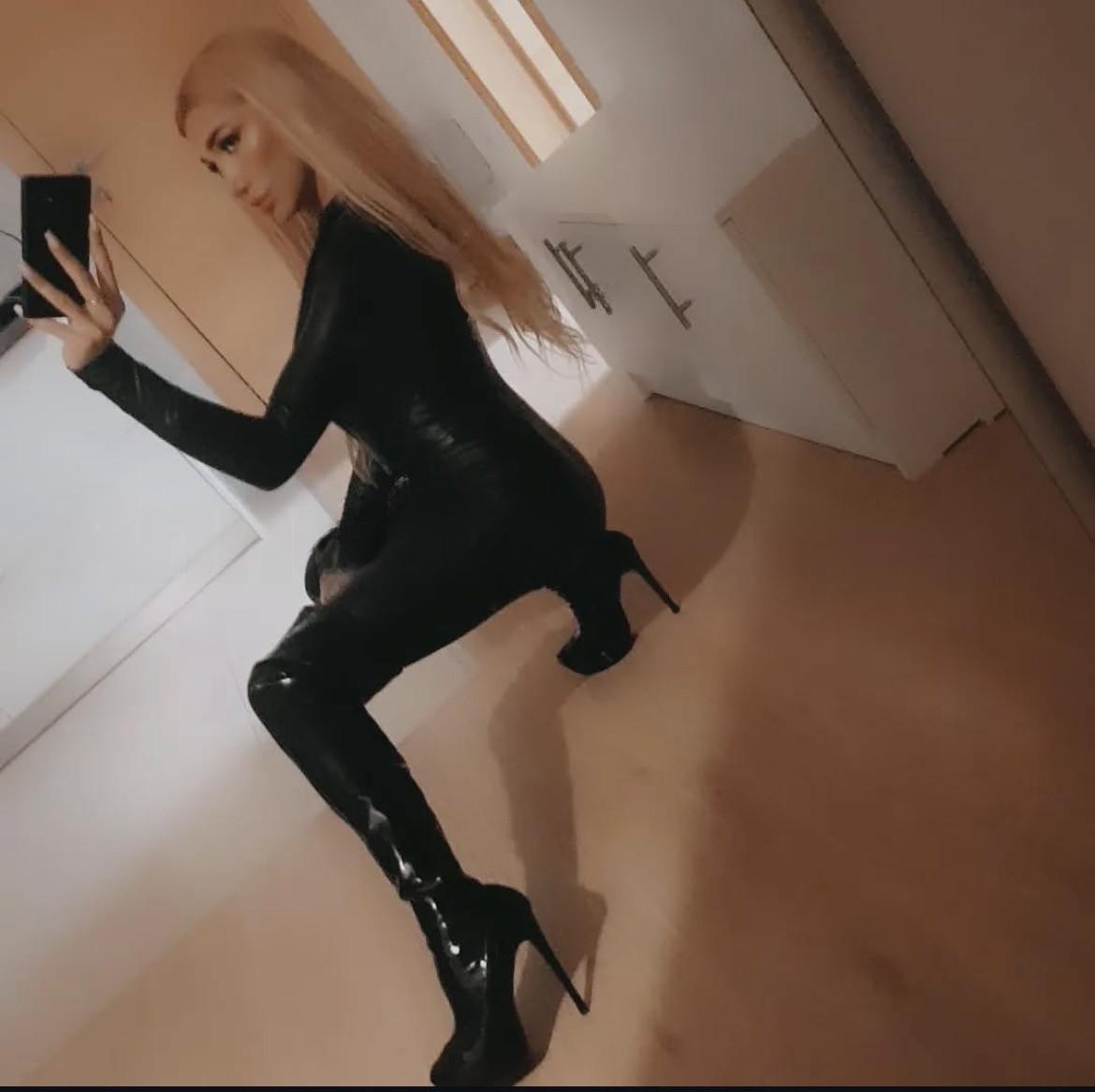 🤩I Have Poppers.🤩🍭THE QUEEN OF ORAL SEX NOW HERE 🍭👑 🥰👑PARTY👑👑👑Cash👑Mobilpay 👑 Active And Passive👑 ❤🧡💛🖤🍭🍭🍭🍭#Esbjerg