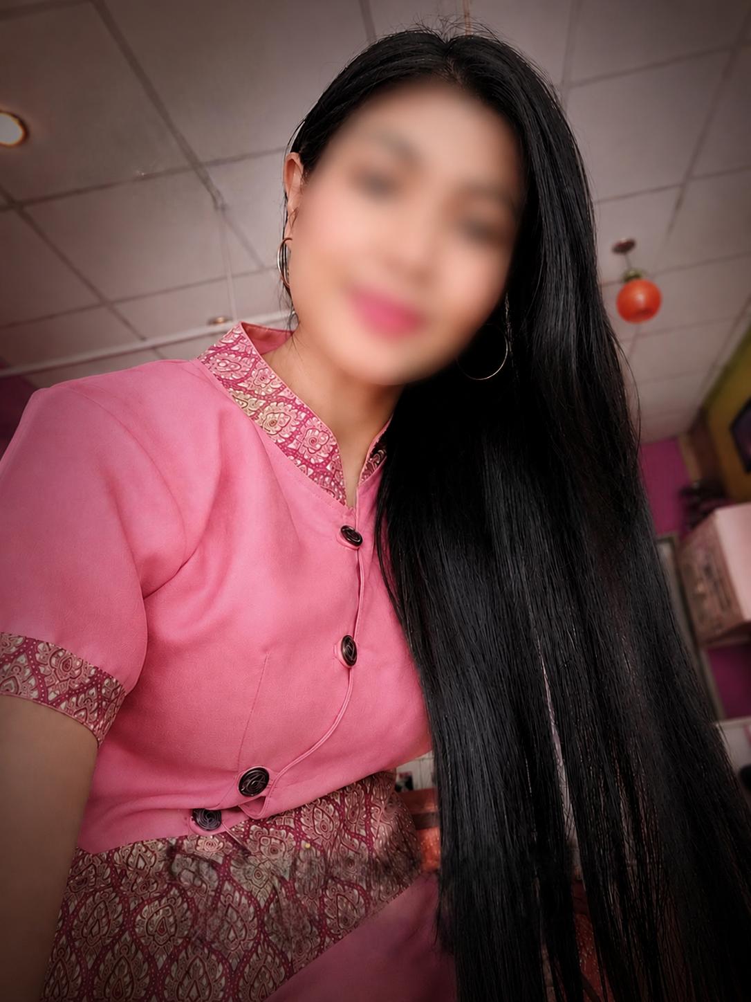 Utrolig Smuk og Veldrejet Thai Kvinde Tilbyder Ægte Thaimassage og Full-SERVICE 👈🏼 👉🏻 Book en Speciel og Ekstraordinær Oplevelse på ‼️‼️ 81 94 79 59 ‼
