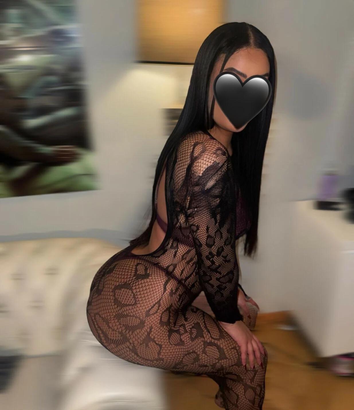 ESBJERG 🏡Incall🇩🇰Outcall🚕Young❣️Party❄️Blowjob👅Whithout🫦Deeptrhoat👄Sloppy👅