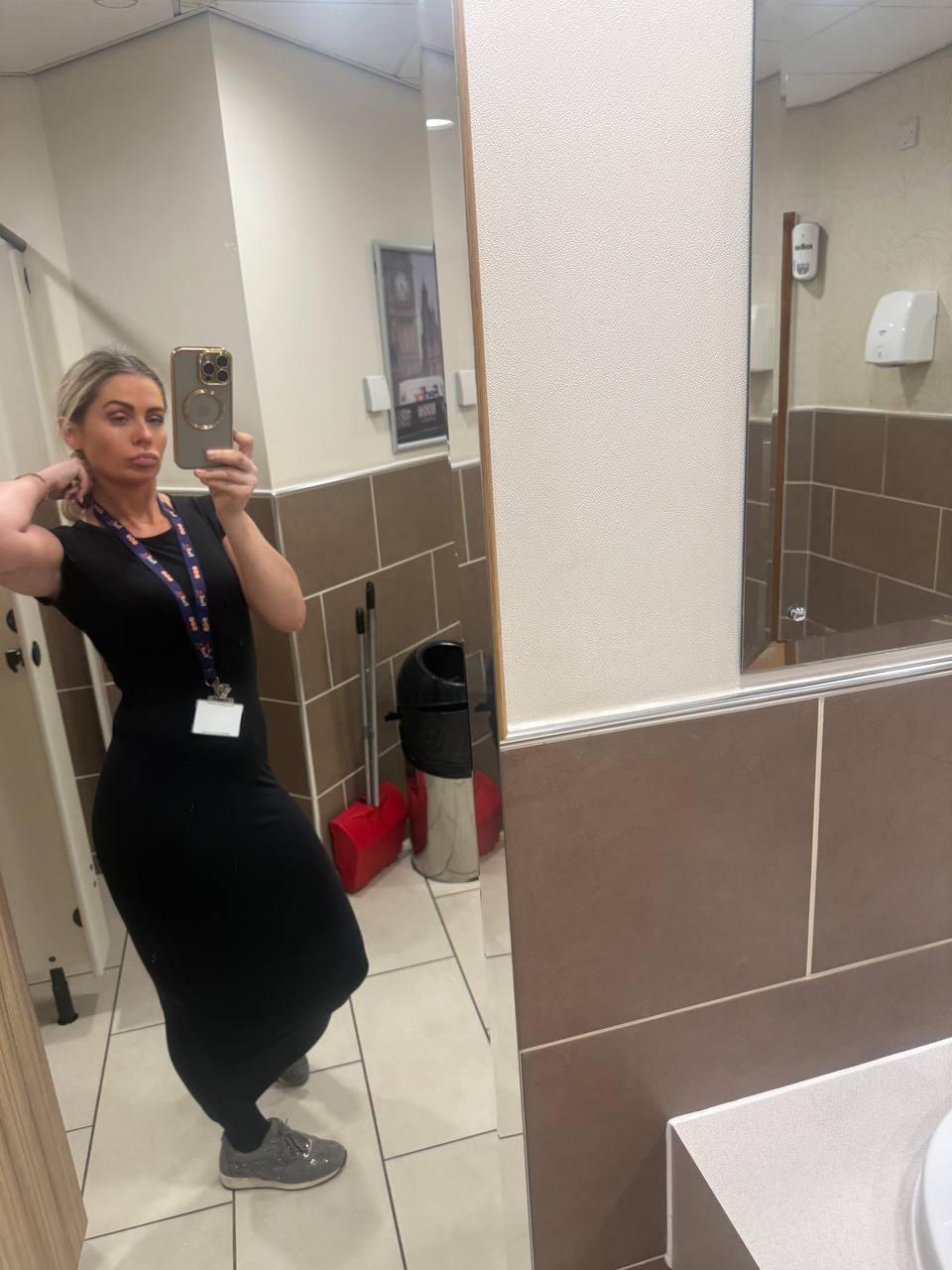 Nær Slagelse i Mit Kolonihave Hus Annas Tantra Massage ETISK Orgasme Smelt Sammen med Mig Professionel Sexolog og Massage Terapist