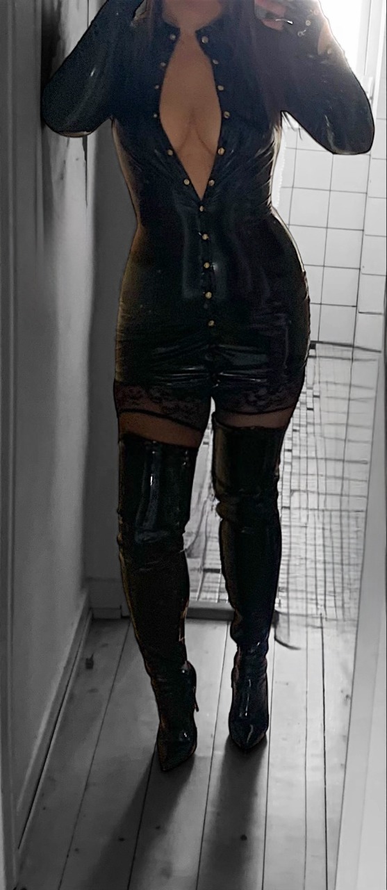 Sandrax i Fredericia/erritsø ( Tæt PÅ E20🛣️) 🔥🔥🔥PÅ Torsdag D.20/08 KL.12-00 – 22:00🔥🔥🔥 Ledige Tider 📲 91 97 64 76