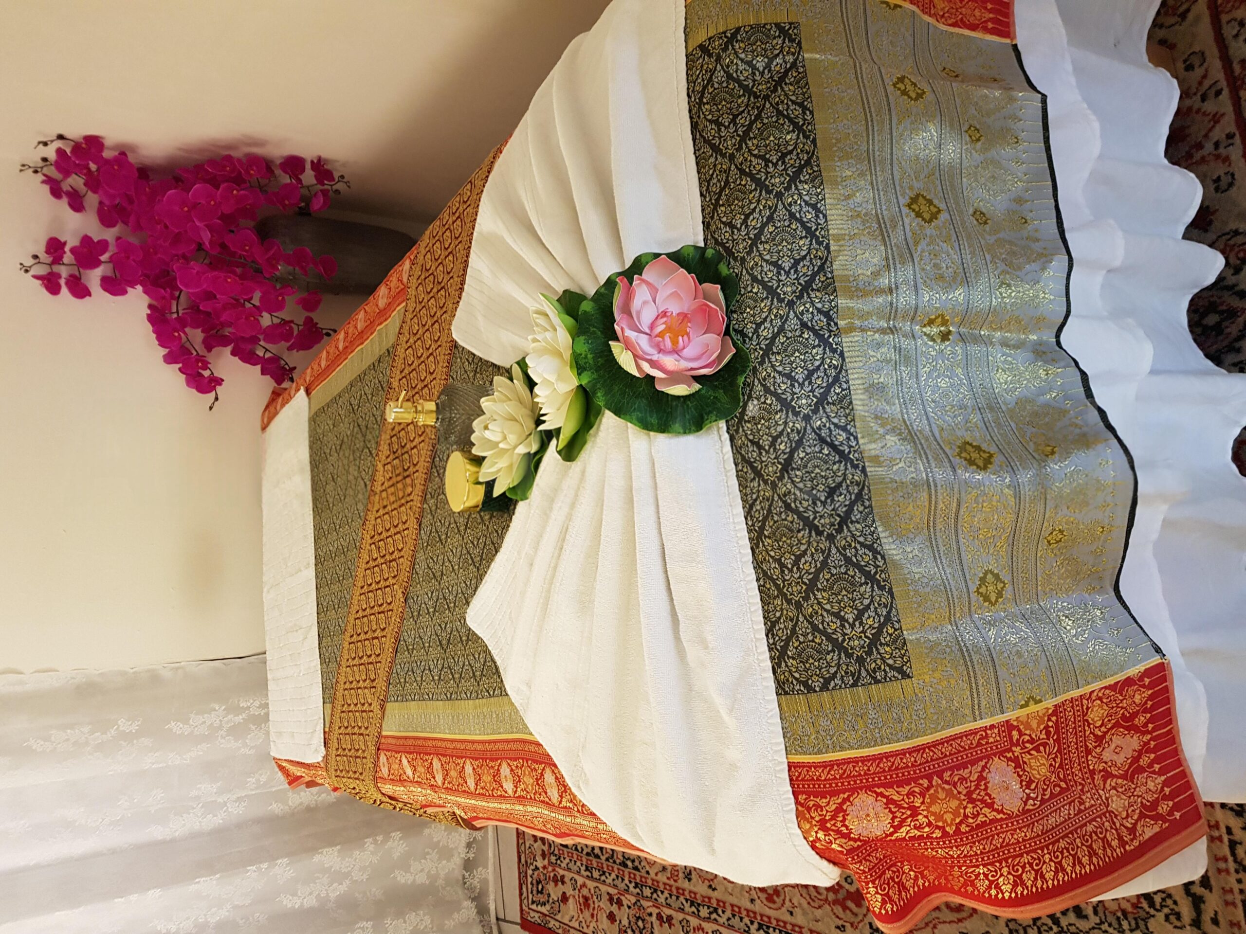 Tong Thai Massage. Nørresunby 2 Massører Åben Kl.10.00-18.30 Idag.Tlf.91949559.