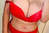 TILBUD VEJLE 15 MIN 500 SEX MED KONDOM 💦 Hed Moden Elskerinde MED Former som Elsker at Få Slikket MIN Fisse til den Sprøjter 💦💦