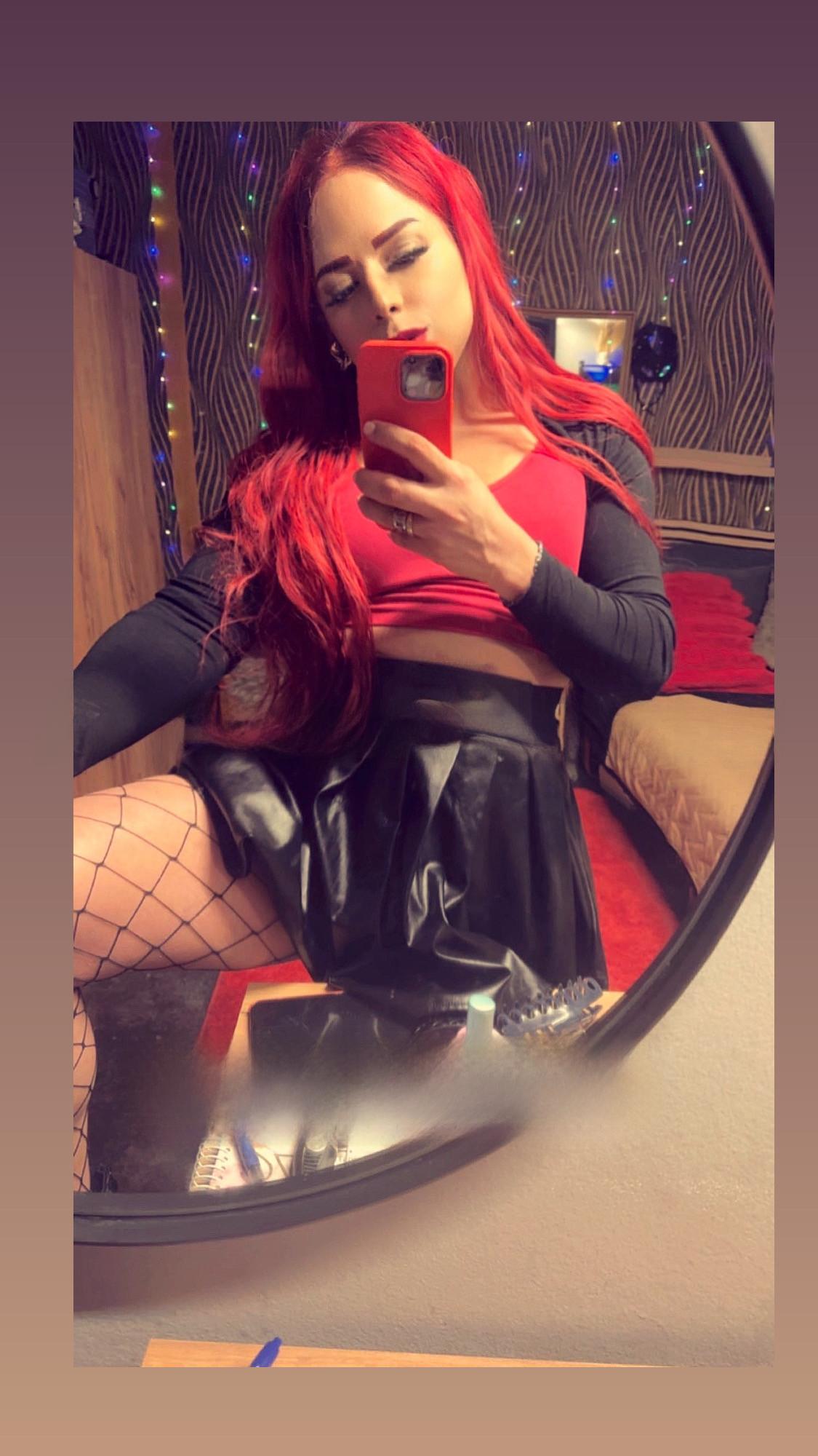 Miss Kate White Erotic And Dominant Sex