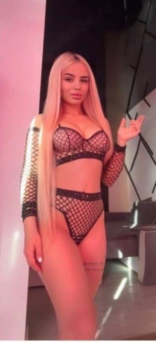🥰Hi Guys New Girl In City Very Excited To Meet New People In Skive🥰 Very Tight Pussy😍 Tongue KISS 🫦 FULL SERVICE 🔝⭐️ DEEP/COCKTAIL/ROLEPLAY/FOOTJOB/BL