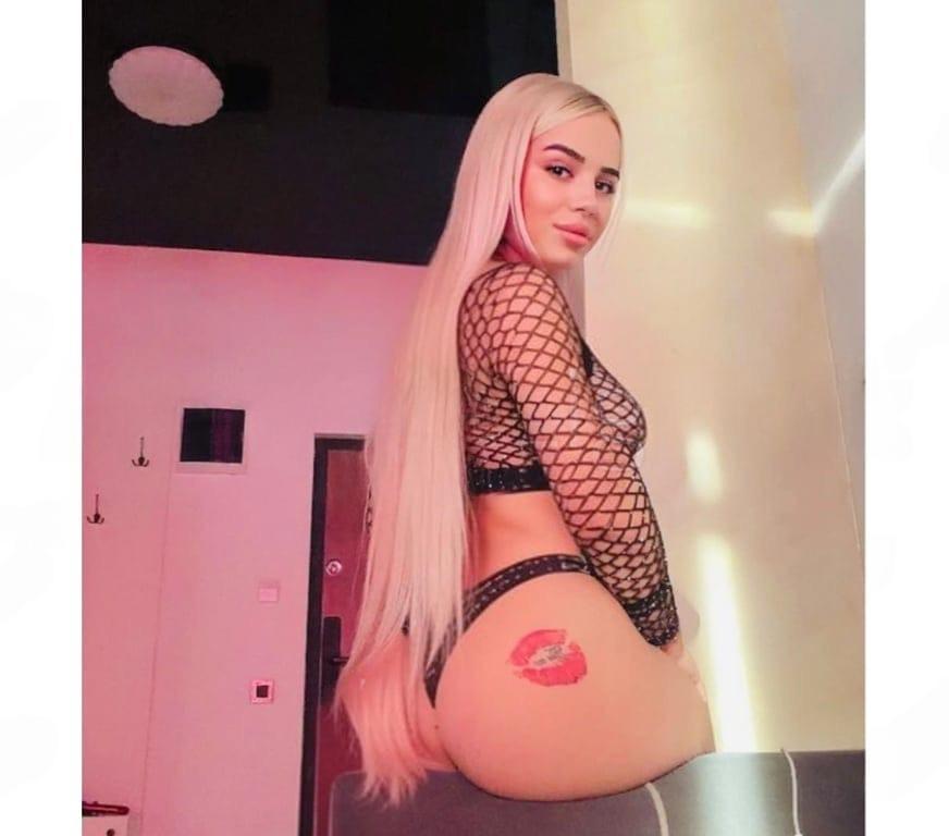 🥰Hi Guys New Girl In City Very Excited To Meet New People In Skive🥰 Very Tight Pussy😍 Tongue KISS 🫦 FULL SERVICE 🔝⭐️ DEEP/COCKTAIL/ROLEPLAY/FOOTJOB/BL