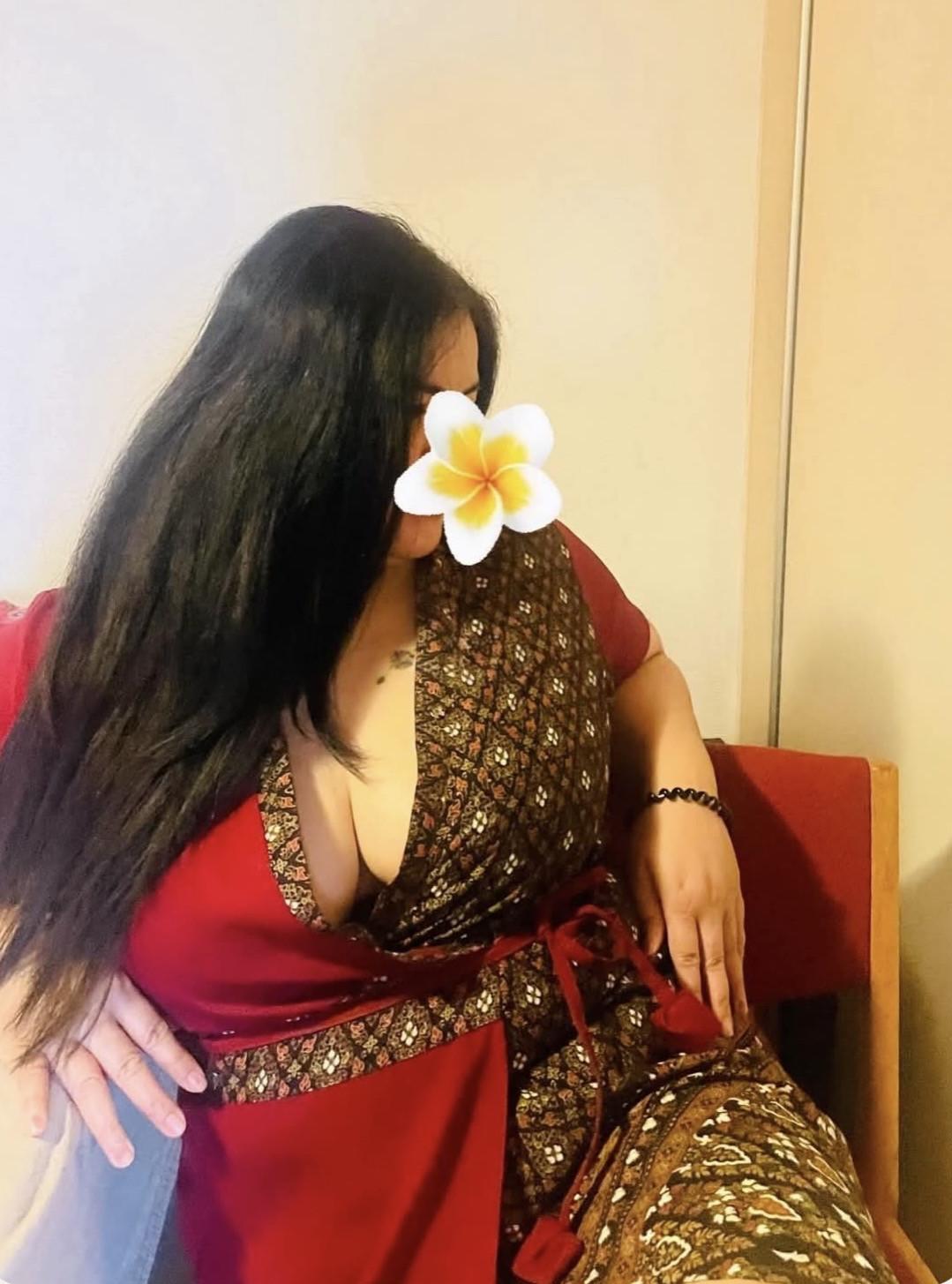 Hot Thai Girl