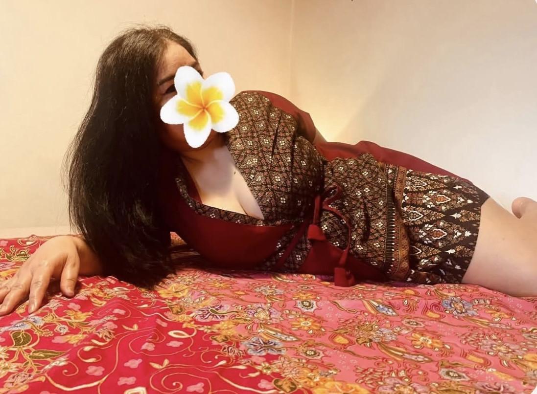 Hot Thai Girl