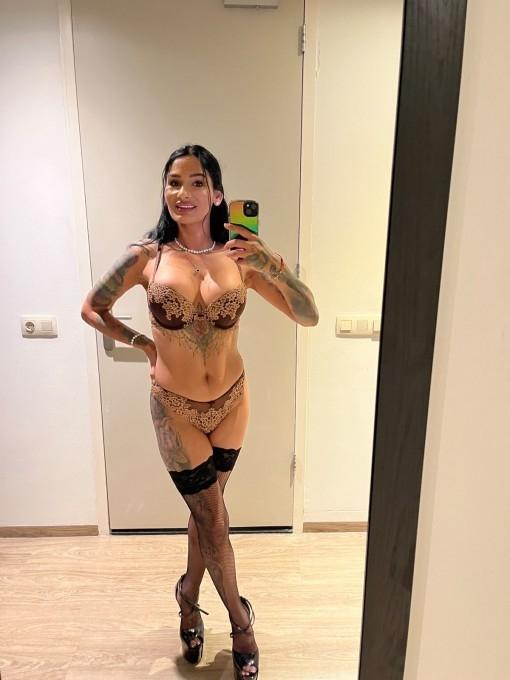 Beatris New In Town Escort Party Girl